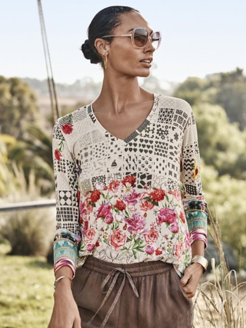 Johnny Was 'Mystery' Vneck long sleeve tee